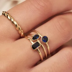 Isabel Bernard Baguette Nila 14 karaat gouden ring met blauwe zirkonia steen Store