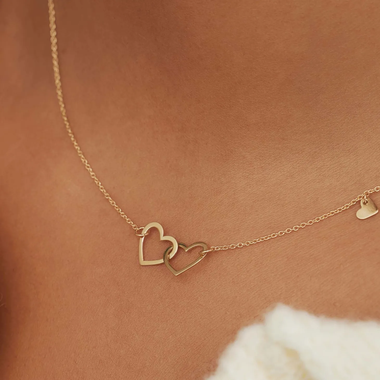 Isabel Bernard Belleville Amore 14 karaat gouden collier met hartje Hot
