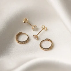Isabel Bernard Cadeau d'Isabel 14 karaat gouden oorbellen set met zirkonia steentjes Flash Sale