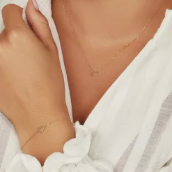 Isabel Bernard Cadeau d'Isabel 14 karaat gouden collier en armband giftset met hartje Discount