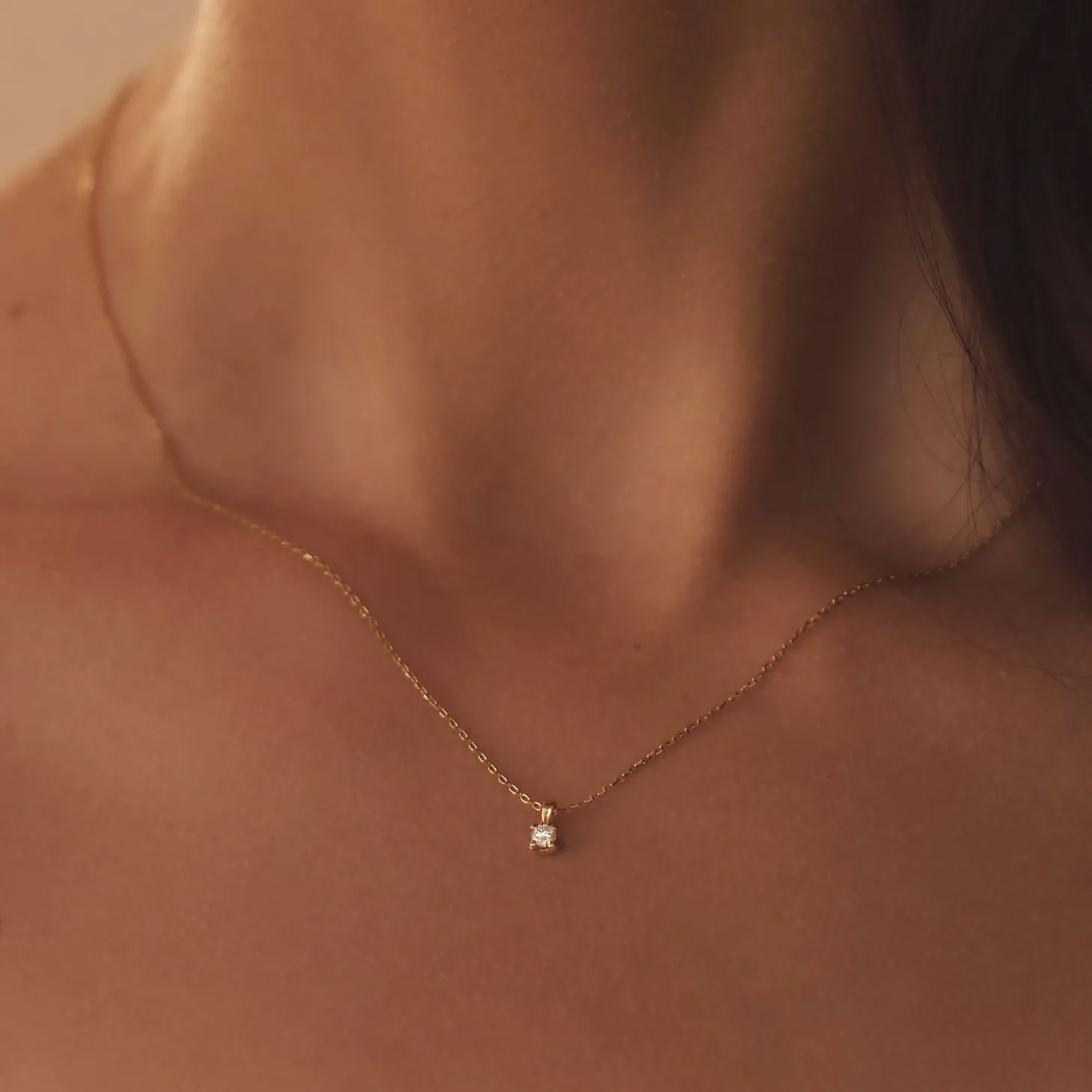 Isabel Bernard De la Paix Celesse 14 karaat gouden collier met diamant 0.07 karaat Cheap