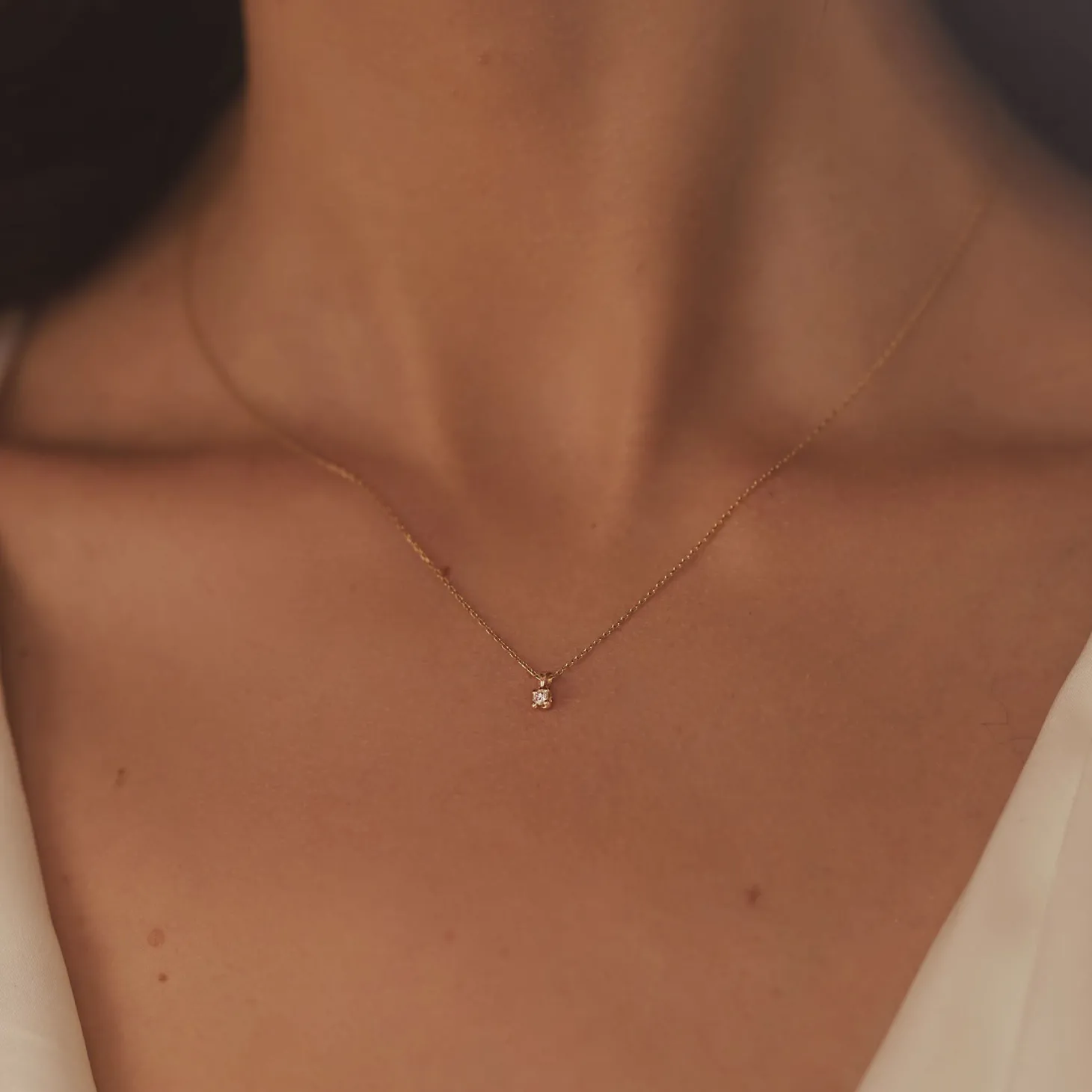 Isabel Bernard De la Paix Céline 14 karaat gouden collier met diamant 0.05 karaat Sale