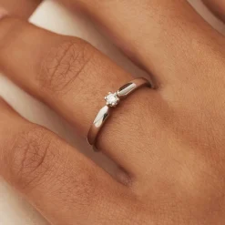 Isabel Bernard De la Paix Emily 14 karaat witgouden ring met diamant 0.05 karaat Store