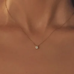 Isabel Bernard De la Paix Hanaé 14 karaat gouden collier met diamant 0.08 karaat Hot
