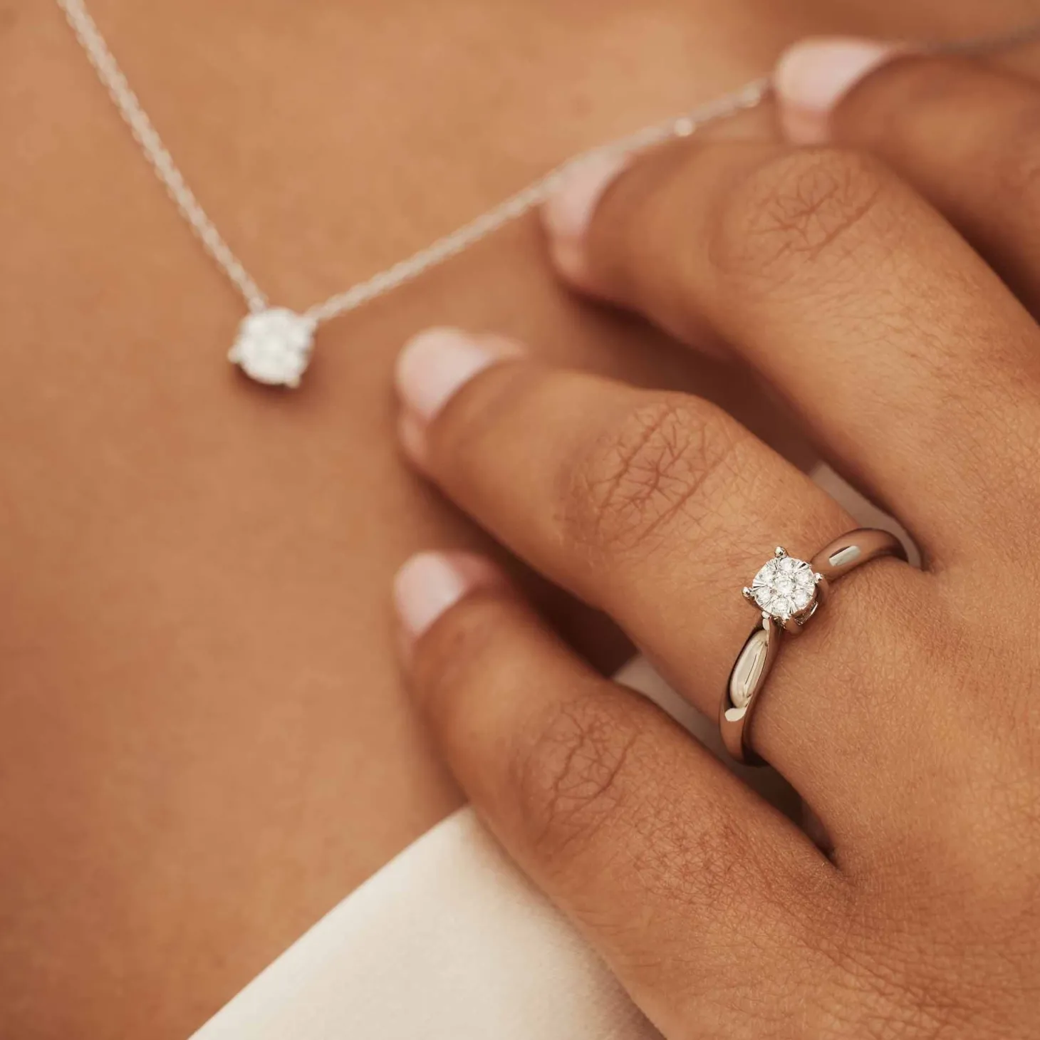 Isabel Bernard De la Paix Hanaé 14 karaat witgouden ring met diamant 0.08 karaat Online