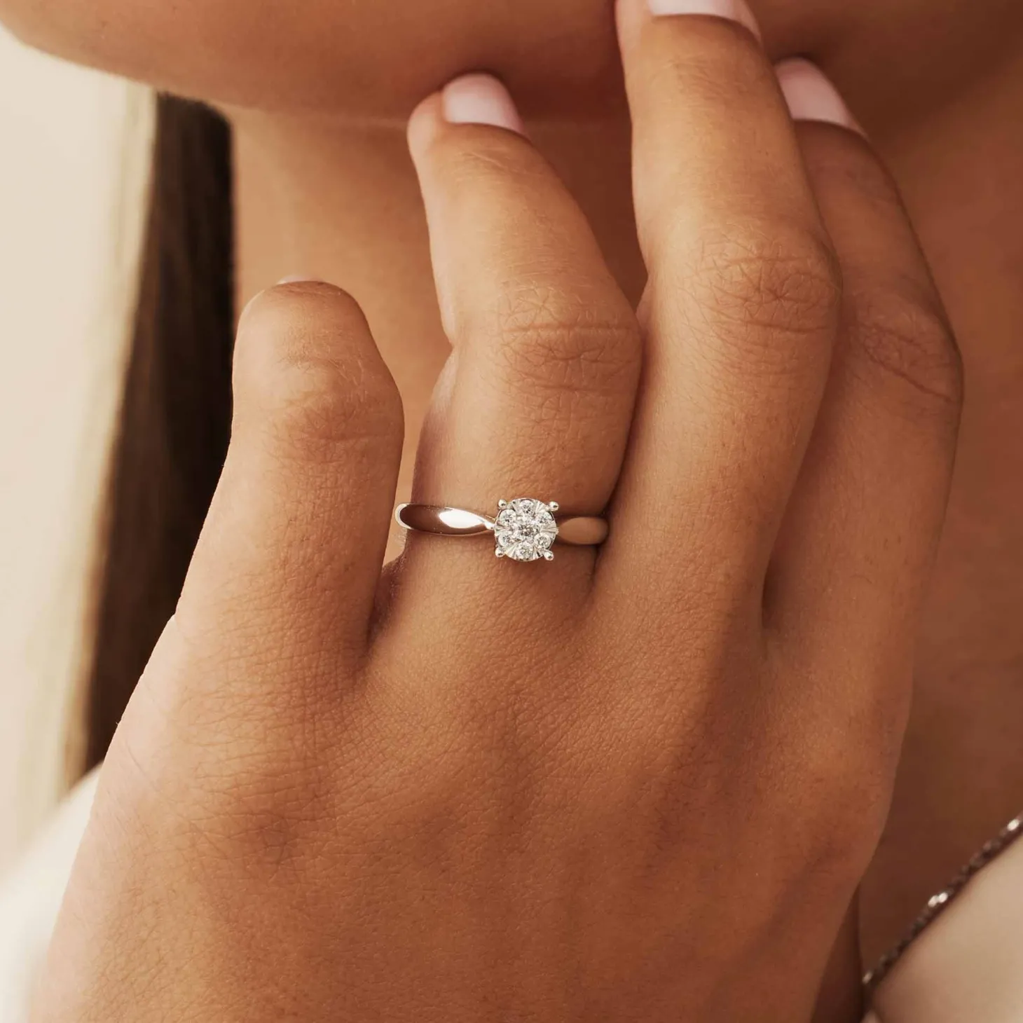 Isabel Bernard De la Paix Hanaé 14 karaat witgouden ring met diamant 0.14 karaat Hot