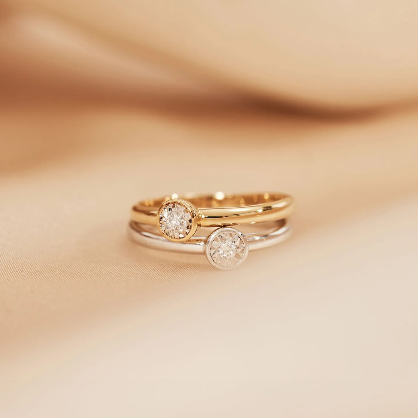 Isabel Bernard De la Paix Inaya 14 karaat witgouden ring met diamant 0.03 karaat Sale