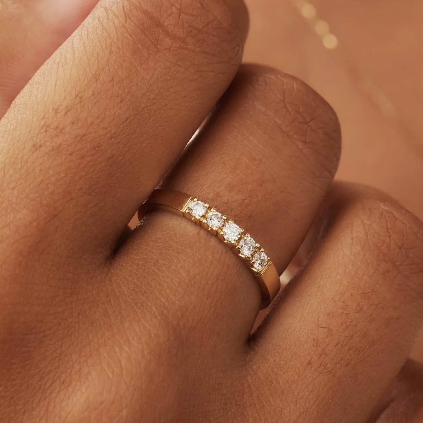 Isabel Bernard De la Paix Madeline 14 karaat gouden ring met diamant 0.20 karaat Cheap
