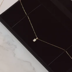Isabel Bernard De la Paix Maxime 14 karaat gouden collier met diamant 0.11 karaat Flash Sale