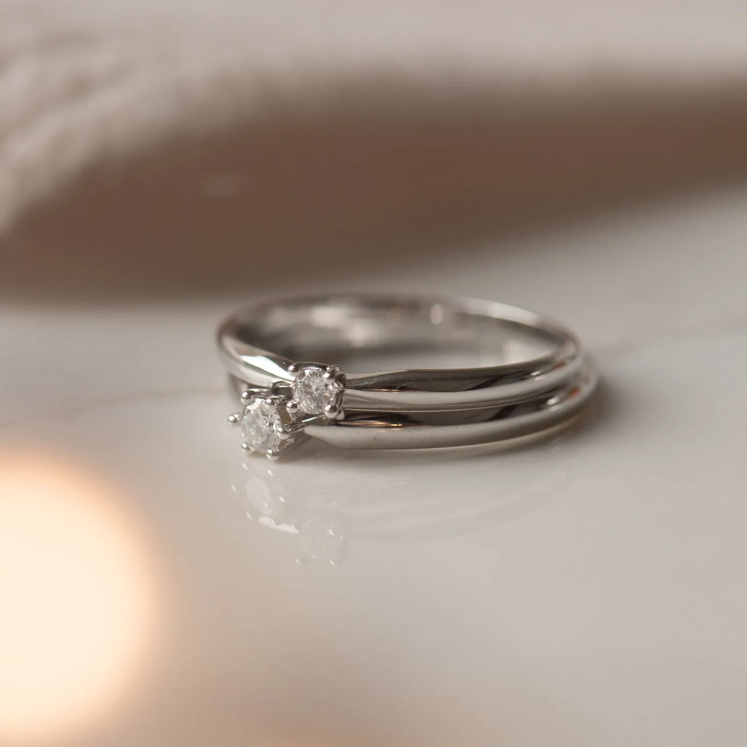 Isabel Bernard De la Paix Sybil 14 karaat witgouden ring met diamant 0.10 karaat Fashion