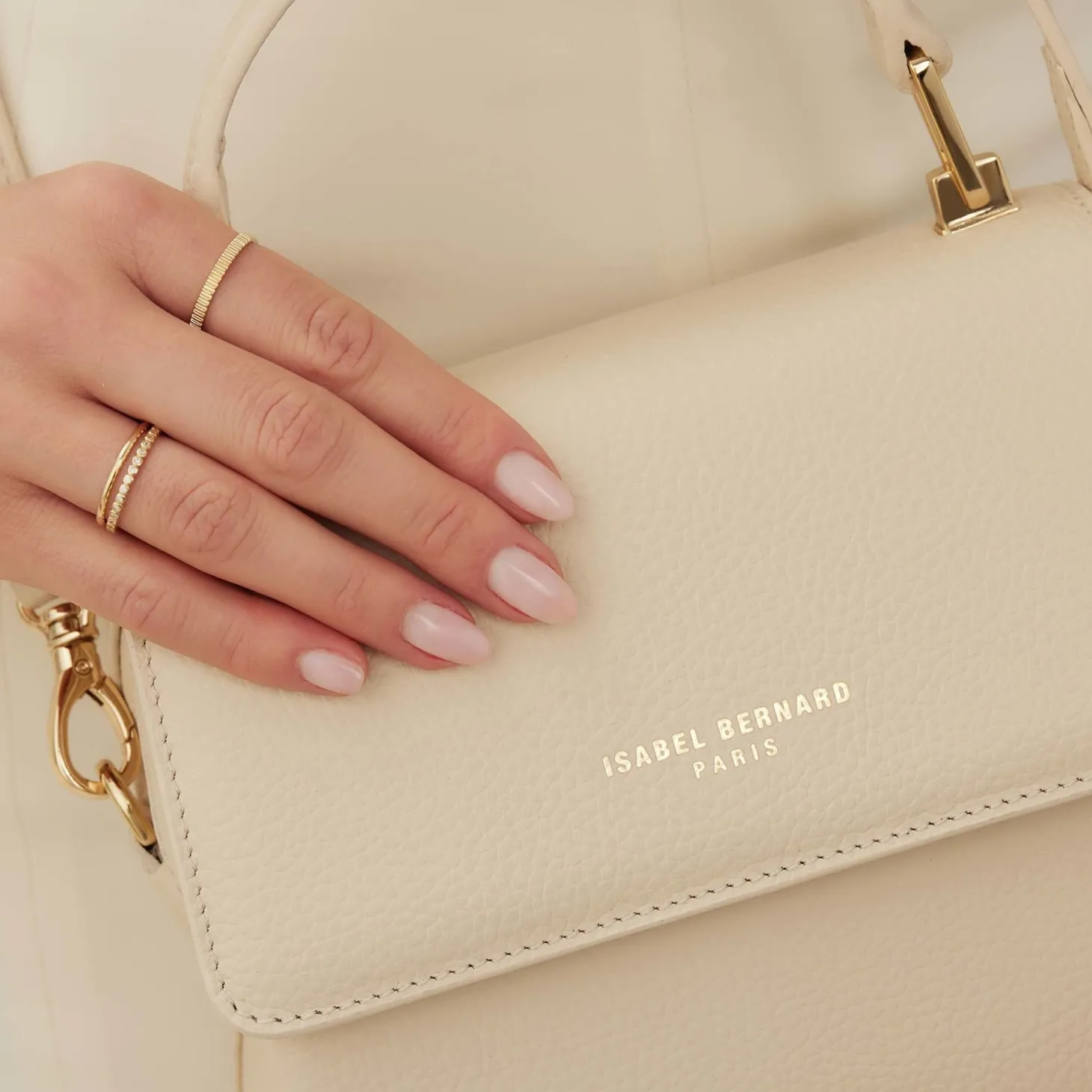 Isabel Bernard Femme Forte Heline crème leren handtas van kalfsleer New