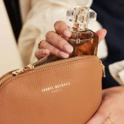 Isabel Bernard Honoré Brunelle camel leren toilettas van kalfsleer Cheap