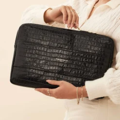 Isabel Bernard Honoré Caress croco zwarte leren laptop hoes van kalfsleer Best