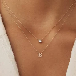 Isabel Bernard La Concorde Chloé 14 karaat rosé gouden initial collier met letter Outlet