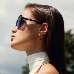 Isabel Bernard La Villette Rene zwarte vierkante zonnebril met zwarte gradient glazen Flash Sale