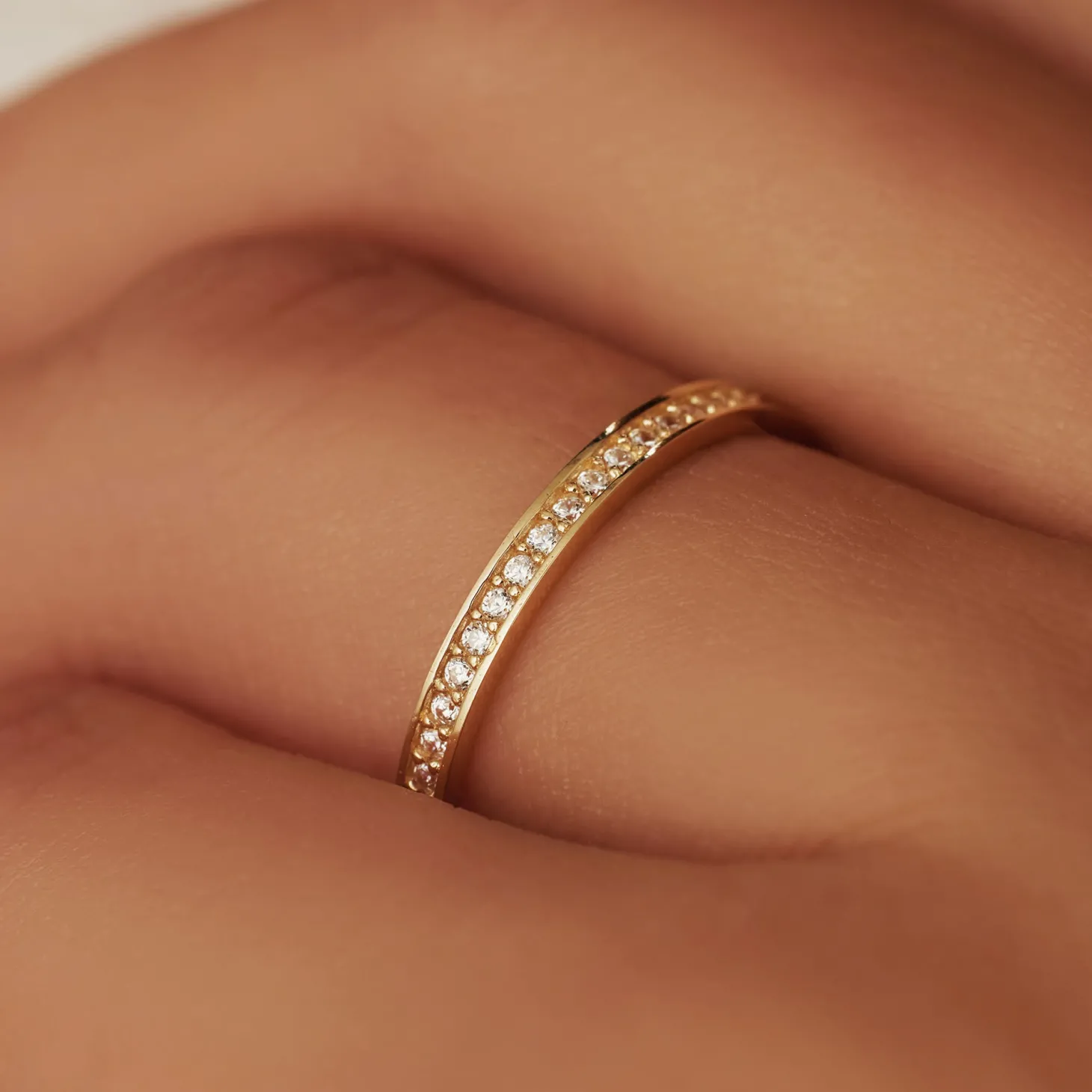 Isabel Bernard Le Marais Merle 14 karaat gouden ring met zirkonia steentjes Store