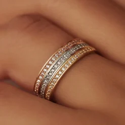 Isabel Bernard Le Marais Merle 14 karaat gouden ring met zirkonia steentjes Store