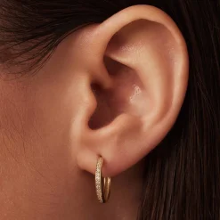 Isabel Bernard Le Marais Merle 14 karaat gouden creolen met zirkonia (12.5 mm) Store