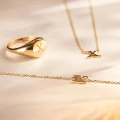 Isabel Bernard Le Marais Rachel 14 karaat gouden initial armband met letter Clearance