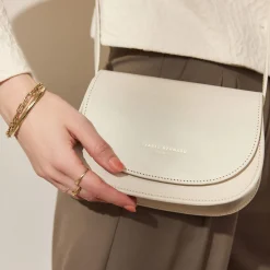 Isabel Bernard Montmartre Manon crème leren crossbody tas van natuurleer Online