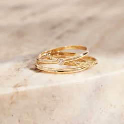 Isabel Bernard Rivoli Aélys 14 karaat gouden stacking ring met zirkonia steentje Clearance
