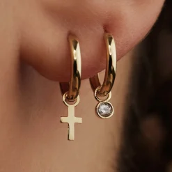 Isabel Bernard Rivoli Aélys 14 karaat gouden creolen met zirkonia steentje Flash Sale