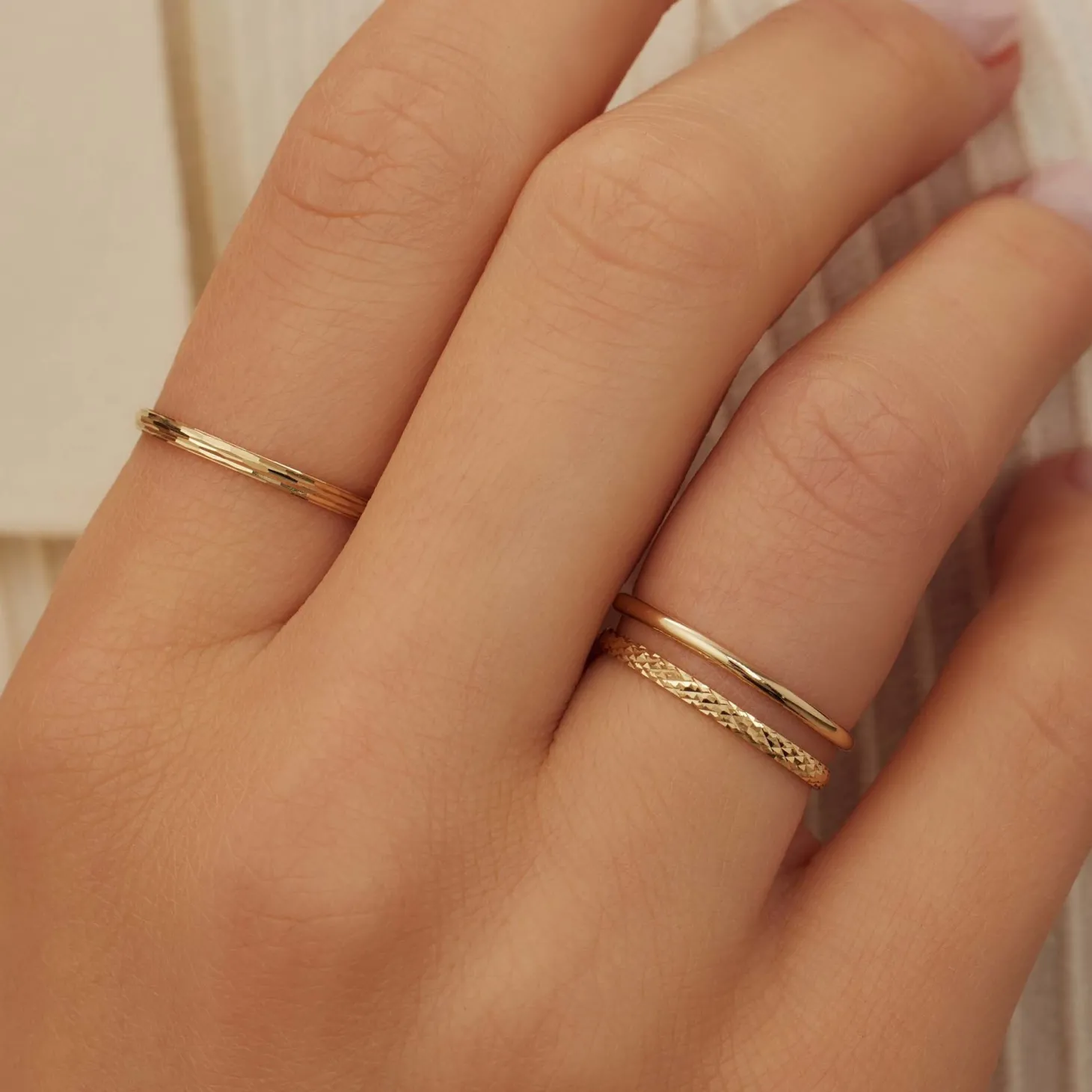 Isabel Bernard Rivoli Laura 14 karaat gouden ring met diamond cut Sale