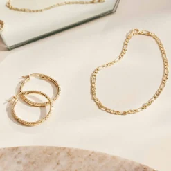 Isabel Bernard Rivoli Laura 14 karaat gouden creolen met diamond cut New