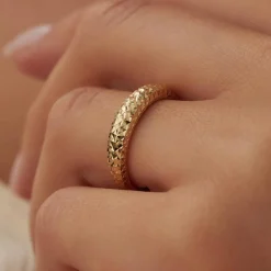 Isabel Bernard Rivoli Laura 14 karaat gouden ring met diamond cut Store