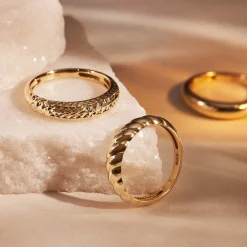 Isabel Bernard Rivoli Laura 14 karaat gouden ring met diamond cut Store