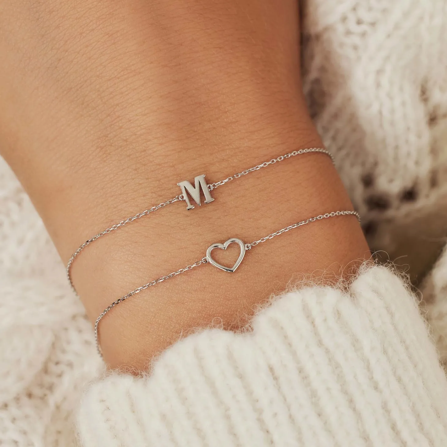 Isabel Bernard Saint Germain Amore 14 karaat witgouden armband met hartje Discount