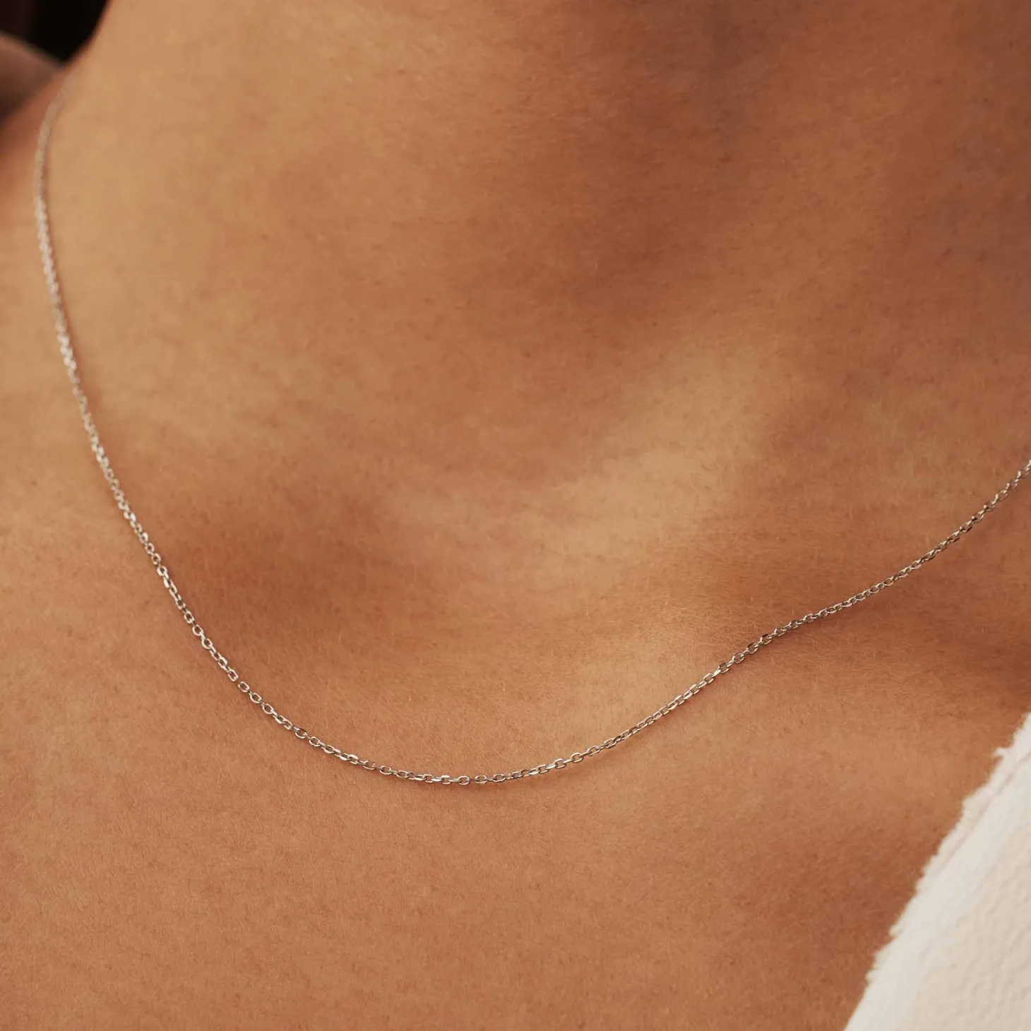 Isabel Bernard Saint Germain Nicole 14 karaat witgouden collier New