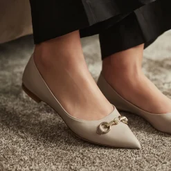 Isabel Bernard Vendôme Elita taupe leren ballerina's van kalfsleer Hot