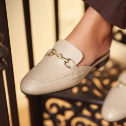 Isabel Bernard Vendôme Fleur taupe leren slipper loafers van kalfsleer Discount