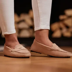 Isabel Bernard Vendôme Marie beige suède mocassins Cheap