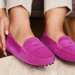 Isabel Bernard Vendôme Marie fuchsia suède mocassins Discount