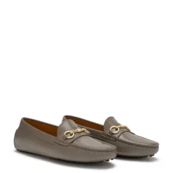 Isabel Bernard Vendôme Marie taupe lakleren mocassins van kalfsleer Hot